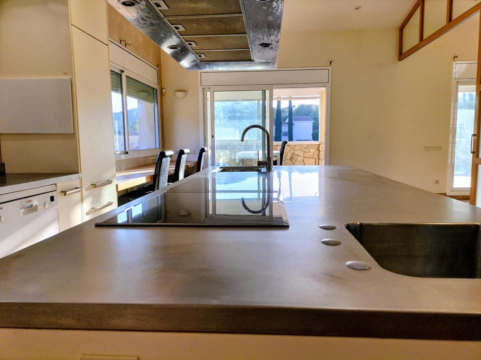 Chalet de 5 habitaciones en Canyelles en venta con piscina - 600.000 € (Ref: 9452795)