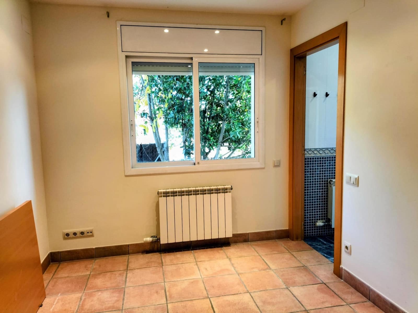 Chalet de 5 habitaciones en Canyelles en venta con piscina - 600.000 € (Ref: 9452795)