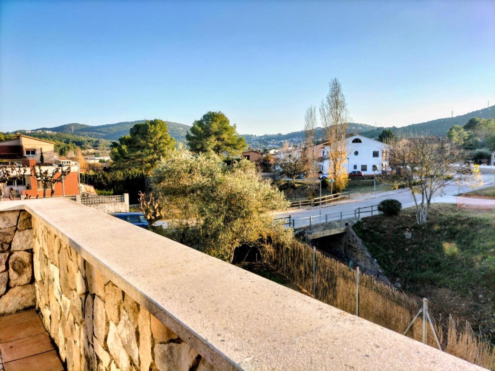 Chalet de 5 habitaciones en Canyelles en venta con piscina - 600.000 € (Ref: 9452795)