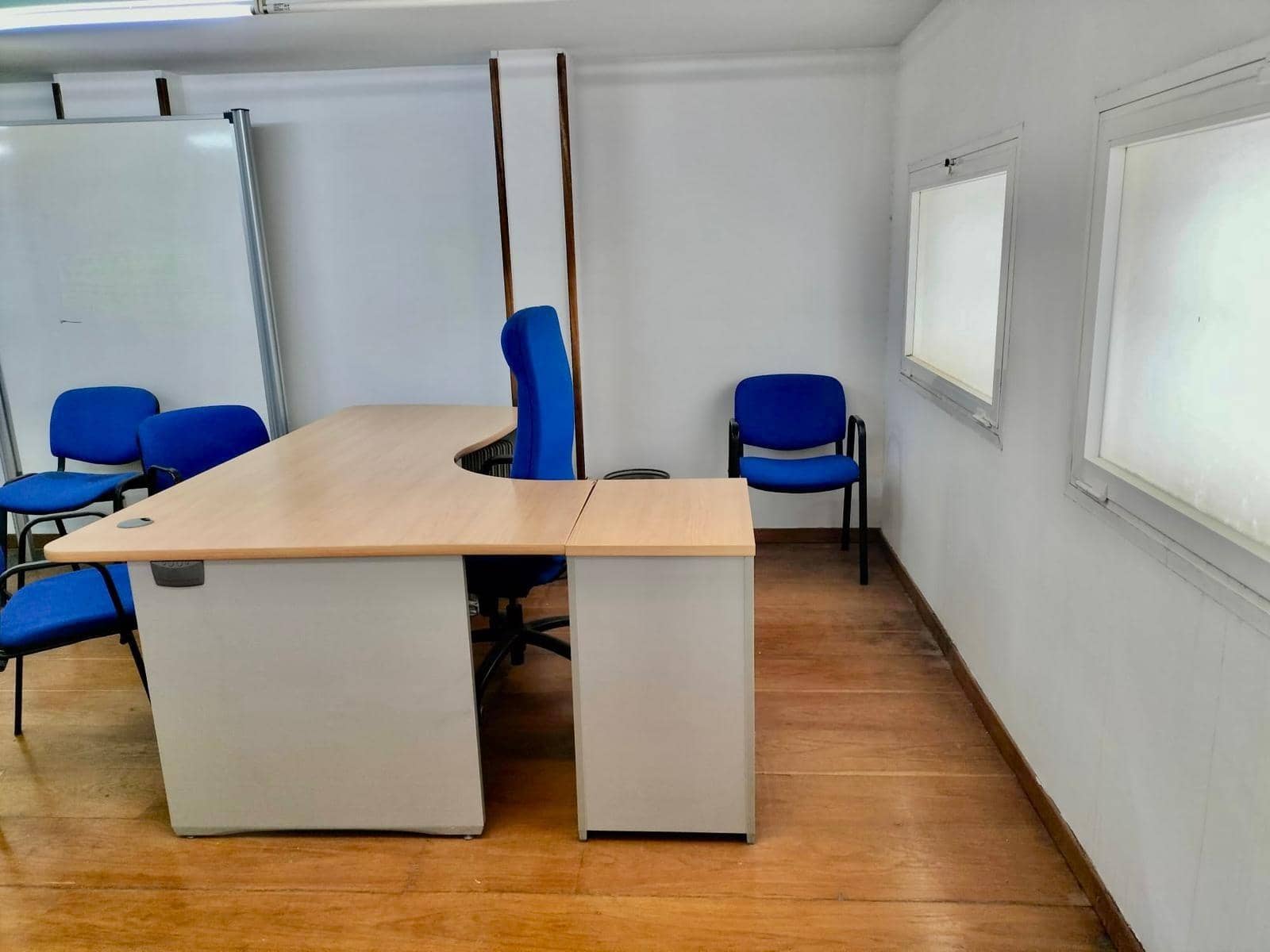 Local Commercial à louer à Sant Pere de Ribes - 1 500 € (Ref: 9474945)