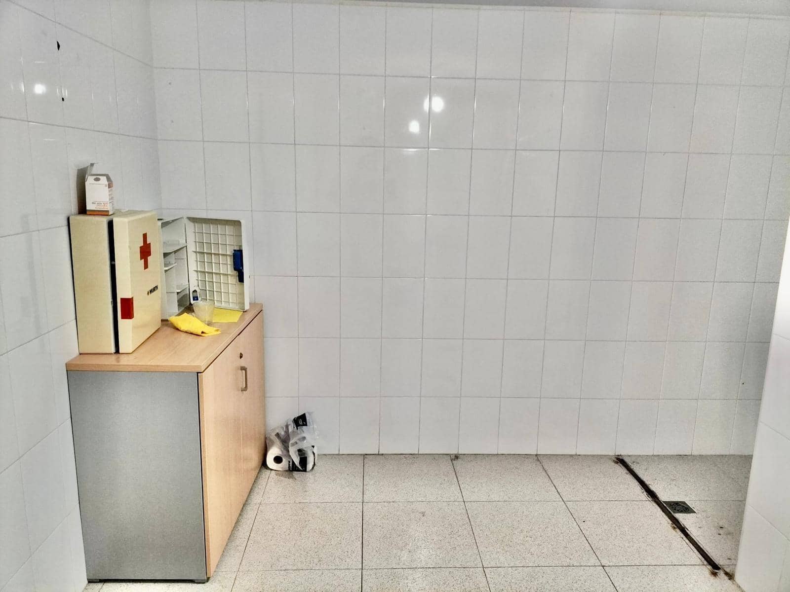 Local Commercial à louer à Sant Pere de Ribes - 1 500 € (Ref: 9474945)