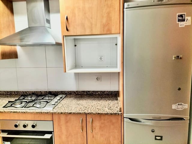 Piso de 2 habitaciones en Sant Pere de Ribes en venta con garaje - 245.000 € (Ref: 9543735)