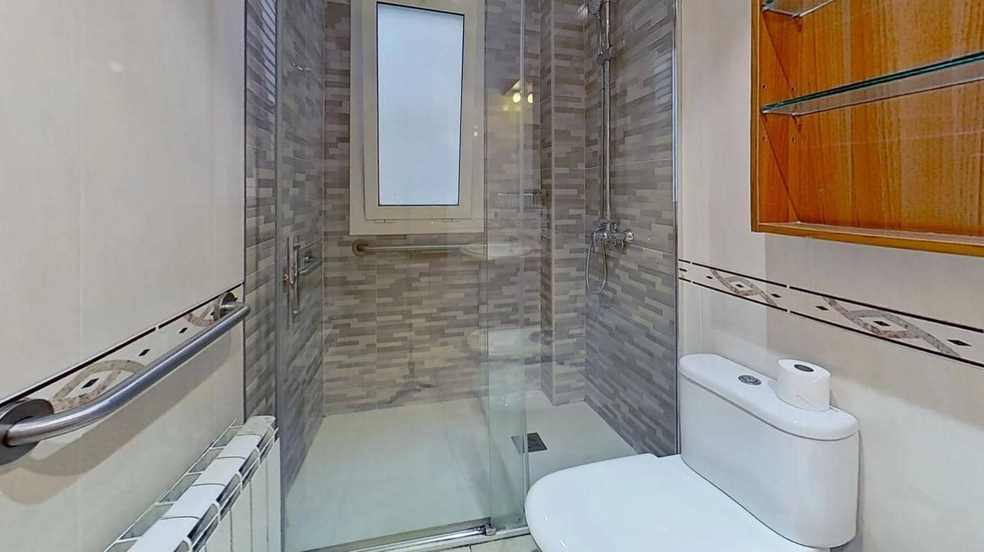 2 bedroom Flat for sale in Sant Pere de Ribes with garage - € 245,000 (Ref: 9543735)