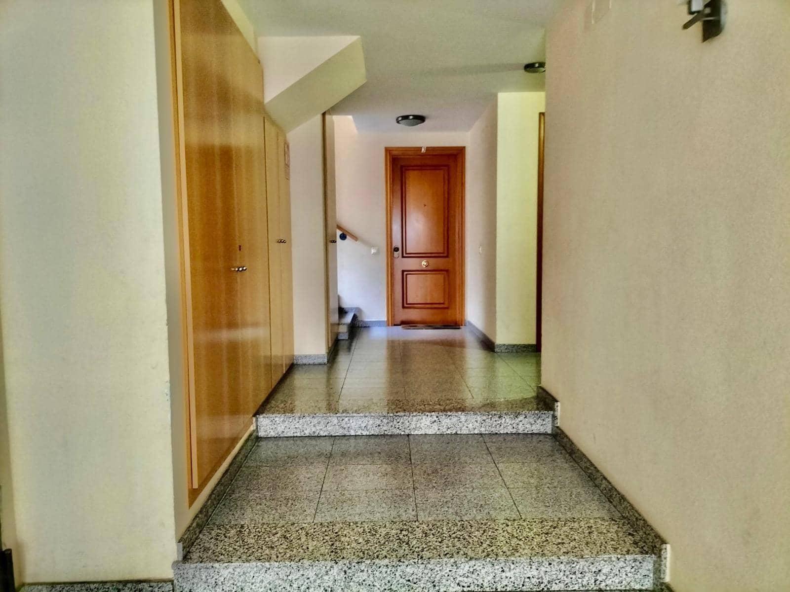 Piso de 2 habitaciones en Sant Pere de Ribes en venta con garaje - 245.000 € (Ref: 9543735)