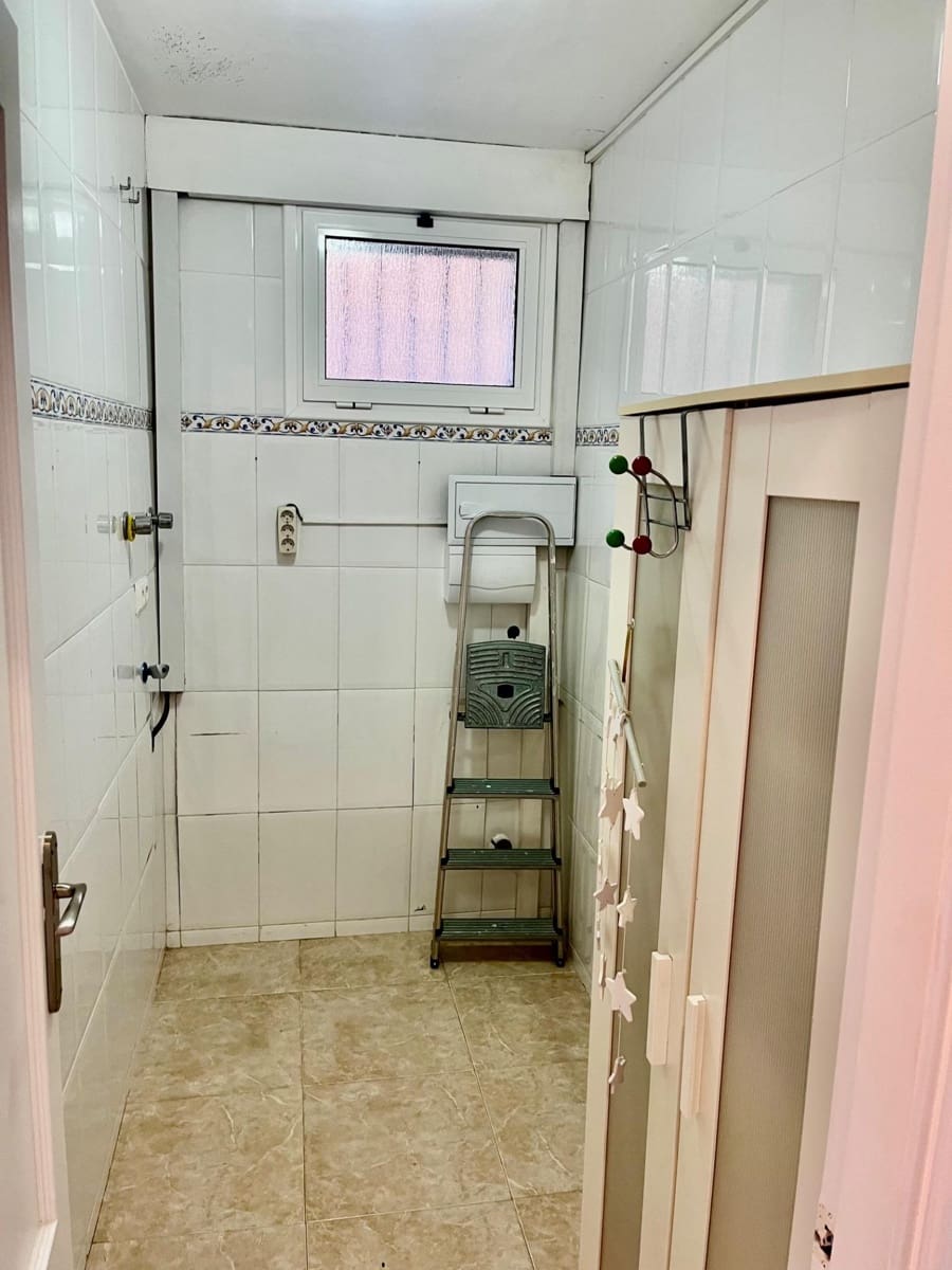 7 sovrum Villa till salu i Segur de Calafell med pool garage - 385 000 € (Ref: 9548313)