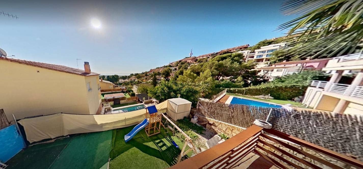7 soveværelse Villa til salg i Segur de Calafell med swimmingpool garage - € 379.000 (Ref: 9548313)