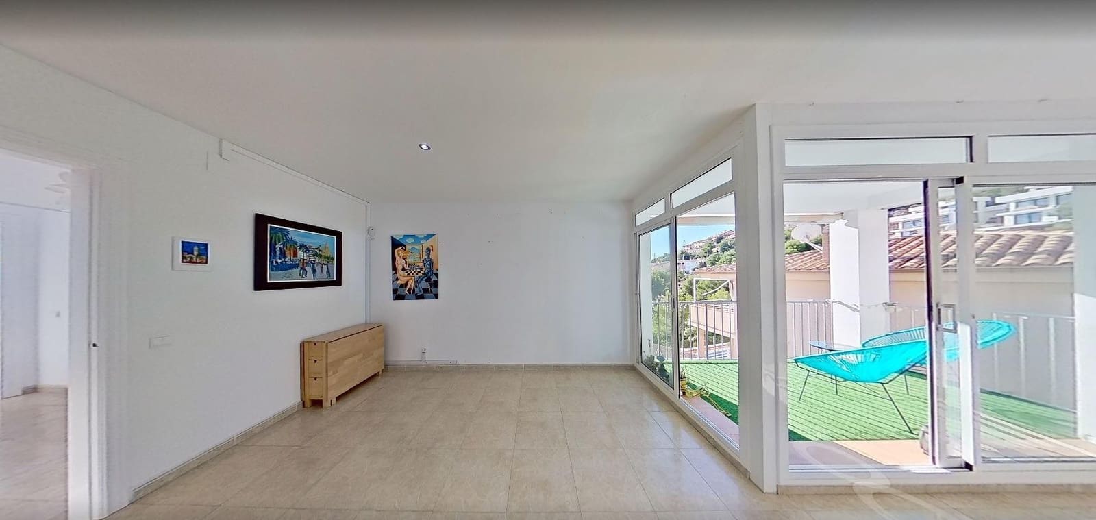7 soveværelse Villa til salg i Segur de Calafell med swimmingpool garage - € 379.000 (Ref: 9548313)
