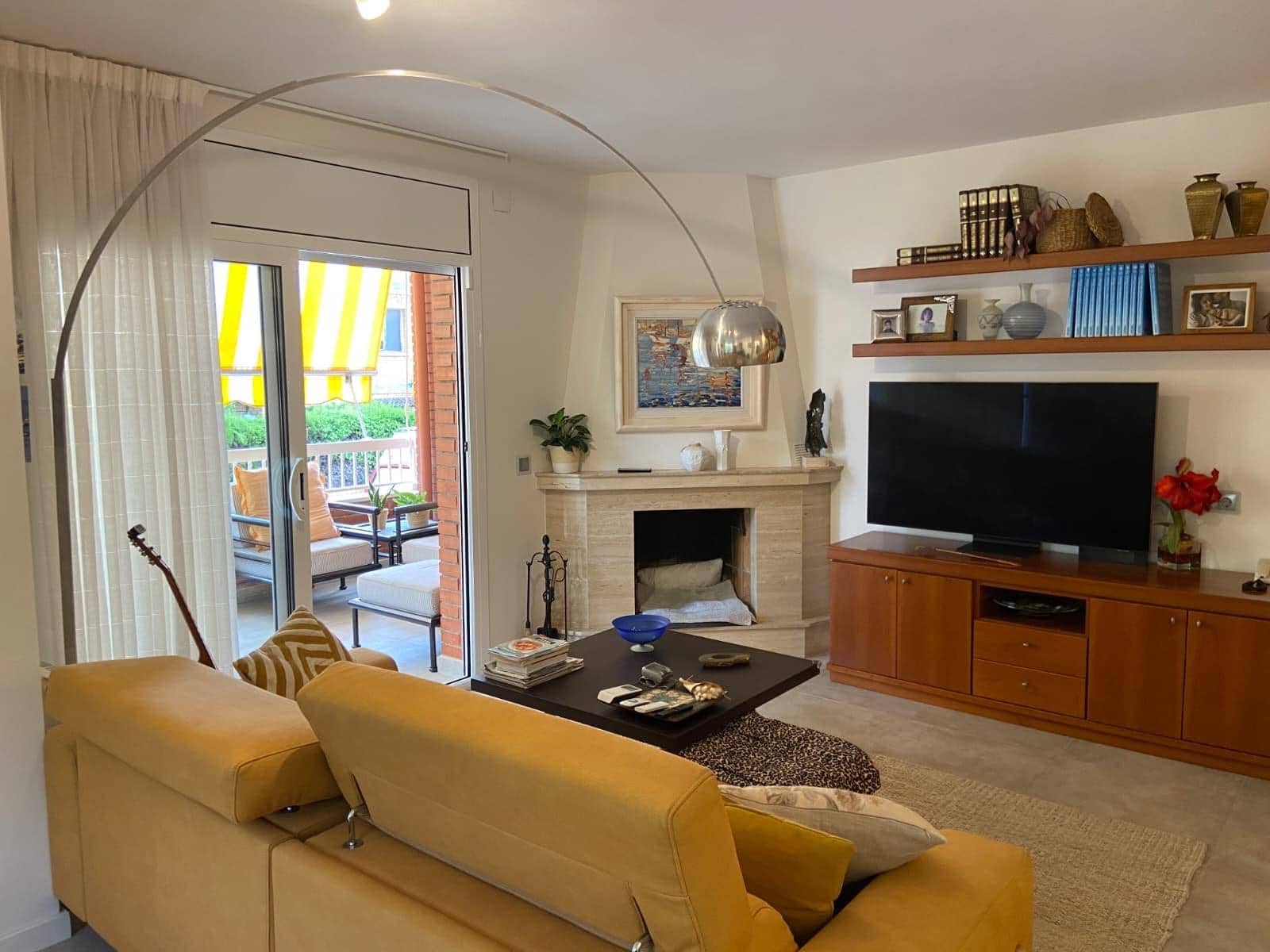 4 bedroom Terraced Villa for sale in Segur de Calafell with garage - € 365,000 (Ref: 9591391)