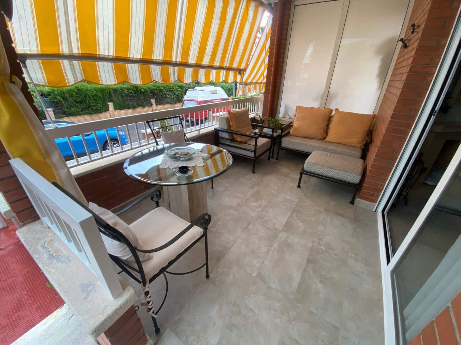 4 bedroom Terraced Villa for sale in Segur de Calafell with garage - € 365,000 (Ref: 9591391)