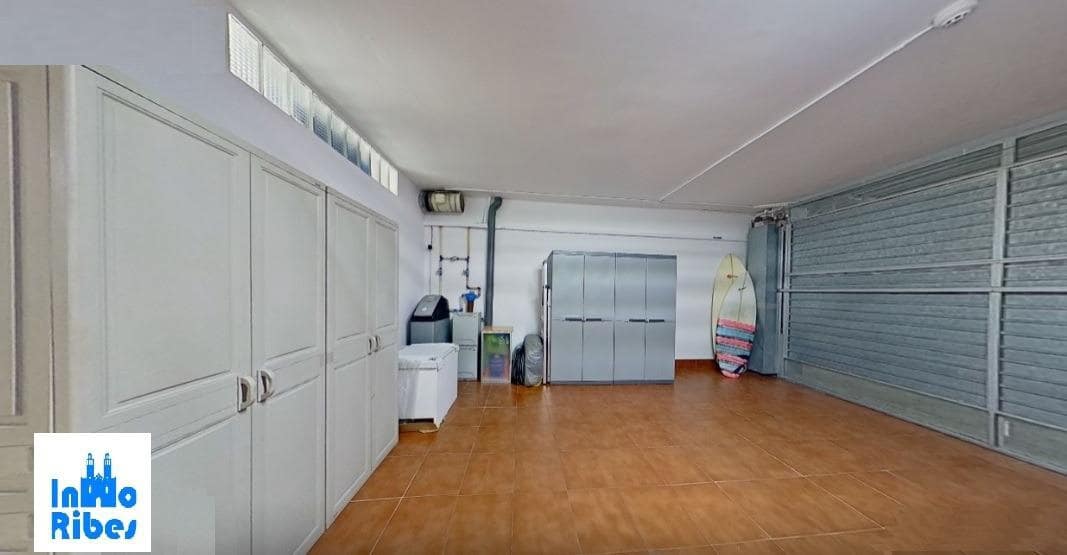 Adosado de 4 habitaciones en Sitges en venta con piscina garaje - 1.145.000 € (Ref: 9621798)