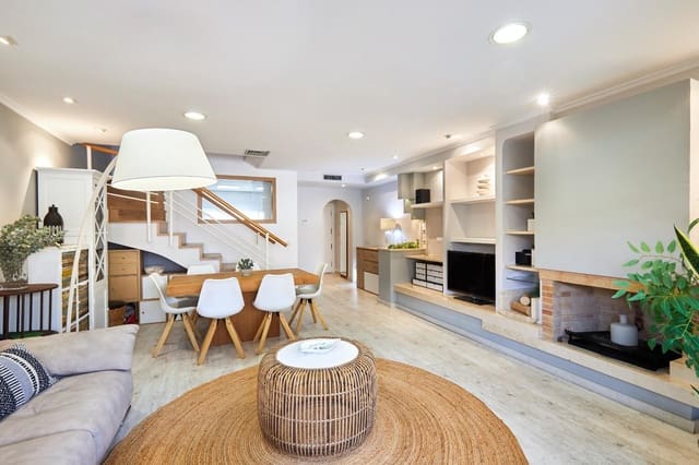 4 Zimmer Reihenhaus zu verkaufen in Sitges mit Pool Garage - 1.145.000 € (Ref: 9621798)