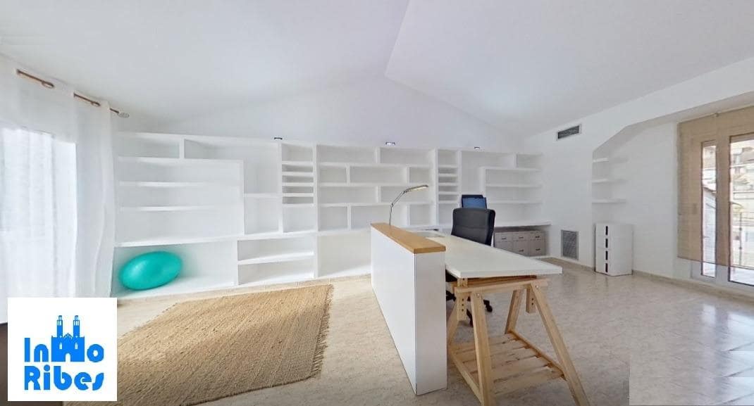 4 soverom Rekkehus til salgs i Sitges med svømmebasseng garasje - € 1 145 000 (Ref: 9621798)