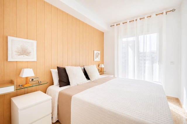 4 soverom Rekkehus til salgs i Sitges med svømmebasseng garasje - € 1 145 000 (Ref: 9621798)