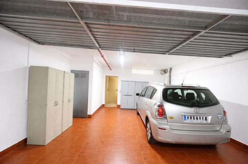 4 soveværelse Rækkehus til salg i Sitges med swimmingpool garage - € 985.000 (Ref: 9621798)