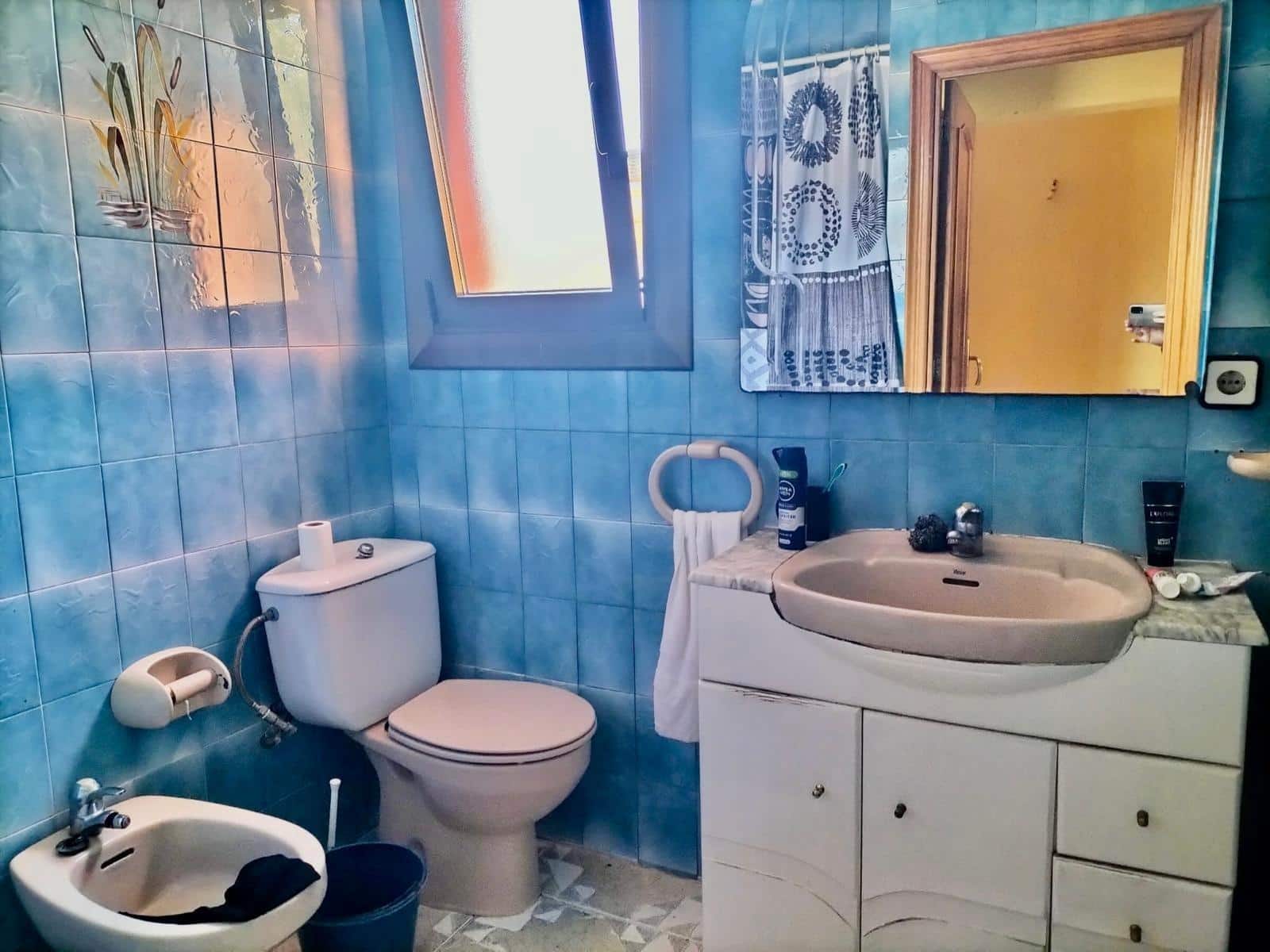 5 bedroom Villa for sale in Canyelles with garage - € 318,000 (Ref: 9639512)