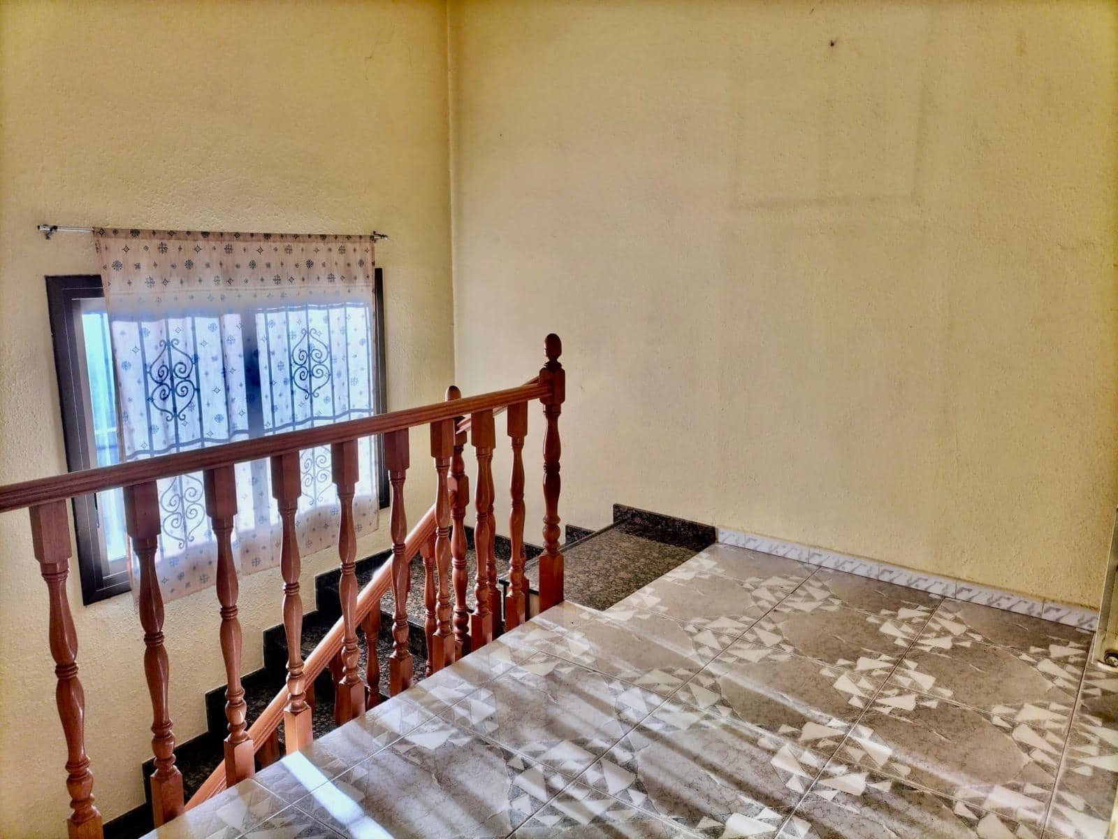 5 sovrum Villa till salu i Canyelles med garage - 309 000 € (Ref: 9639512)