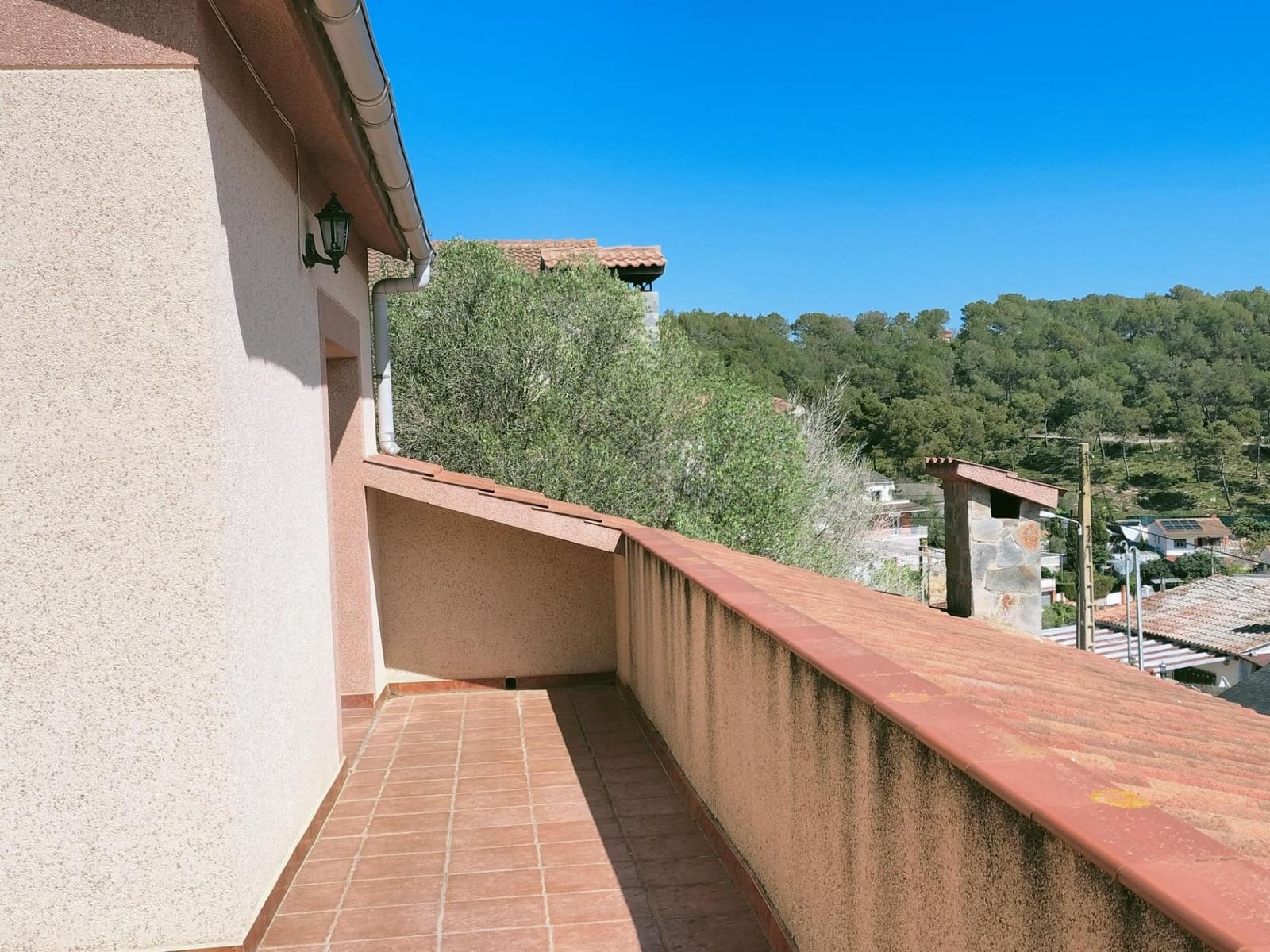 4 bedroom Villa for sale in Olivella with garage - € 315,000 (Ref: 9704935)