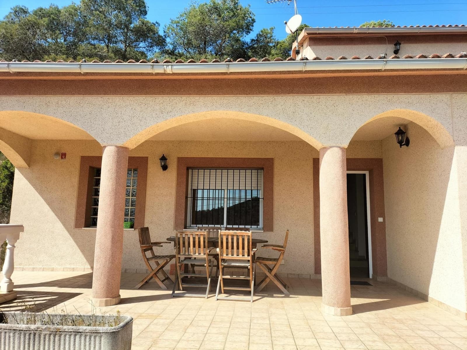 4 bedroom Villa for sale in Olivella with garage - € 315,000 (Ref: 9704935)