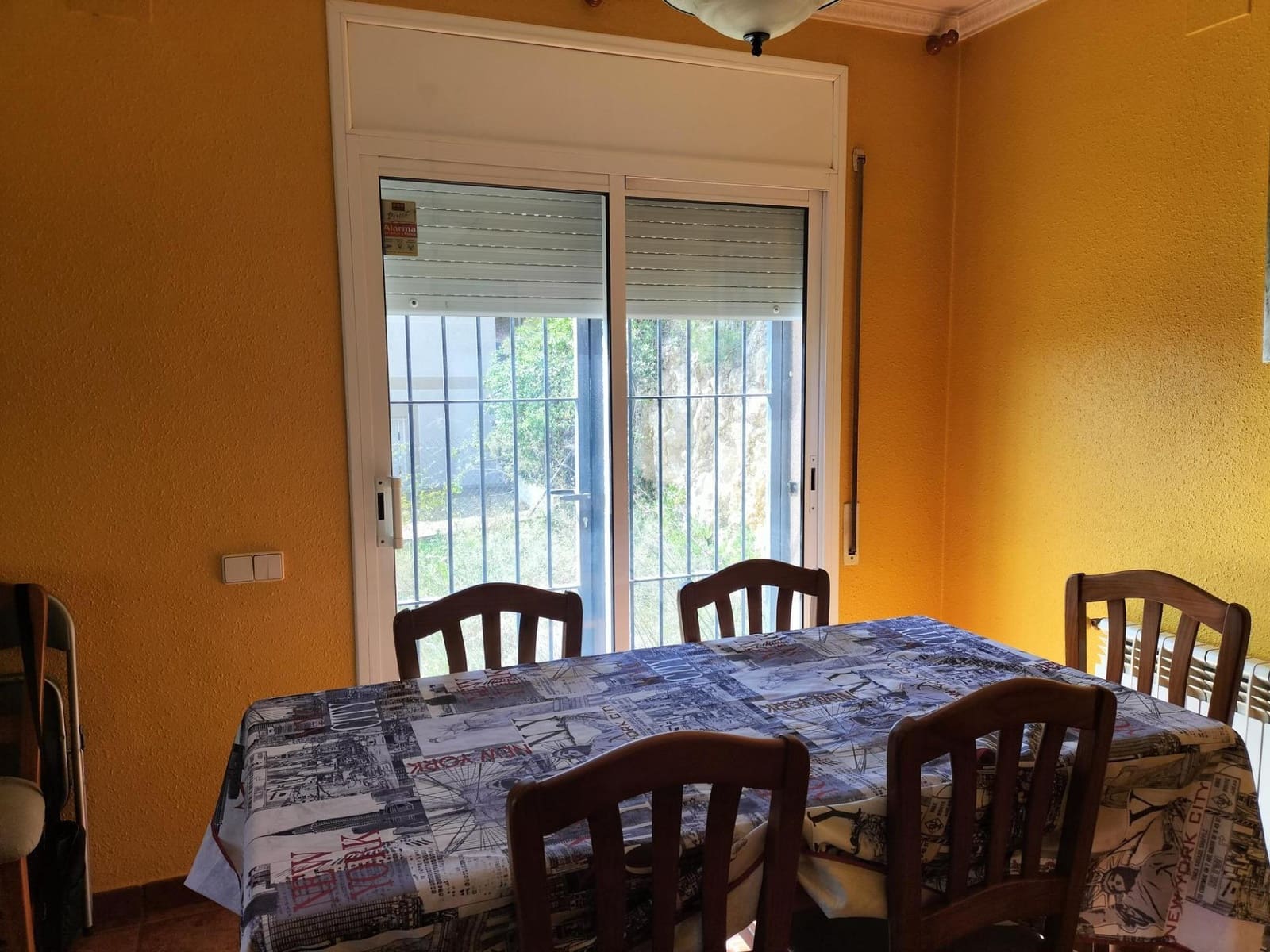 4 bedroom Villa for sale in Olivella with garage - € 315,000 (Ref: 9704935)