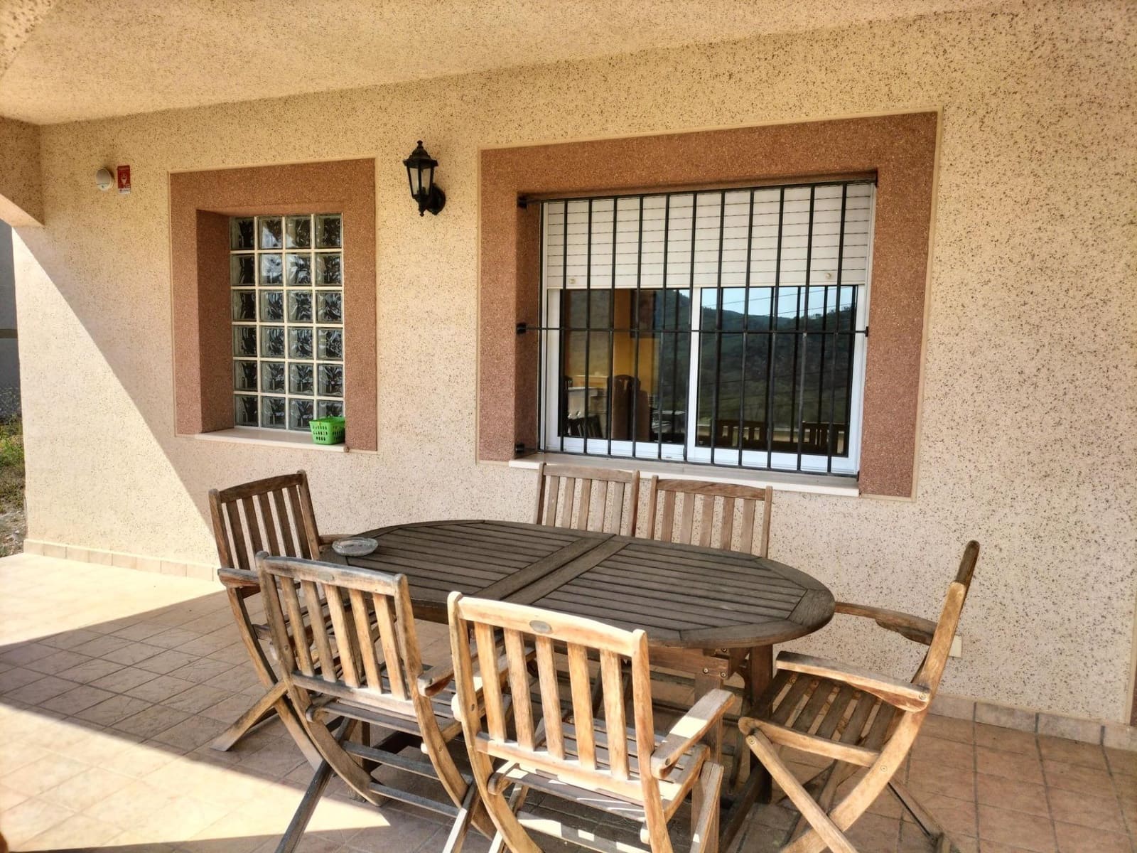 4 bedroom Villa for sale in Olivella with garage - € 315,000 (Ref: 9704935)