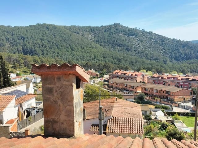 4 slaapkamer Villa te koop in Olivella met garage - € 315.000 (Ref: 9704935)