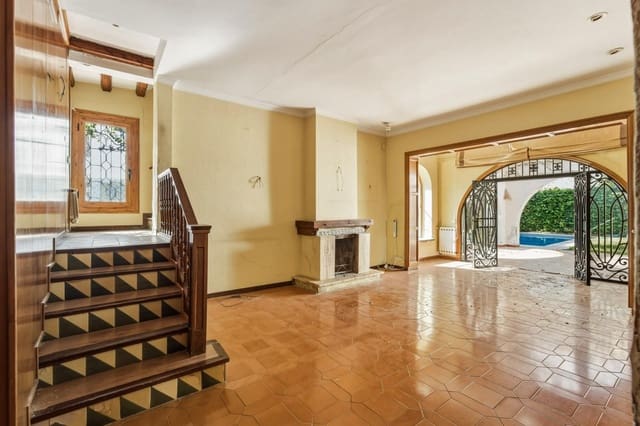 4 soverom Villa til salgs i Sitges med svømmebasseng garasje - € 2 250 000 (Ref: 9778255)
