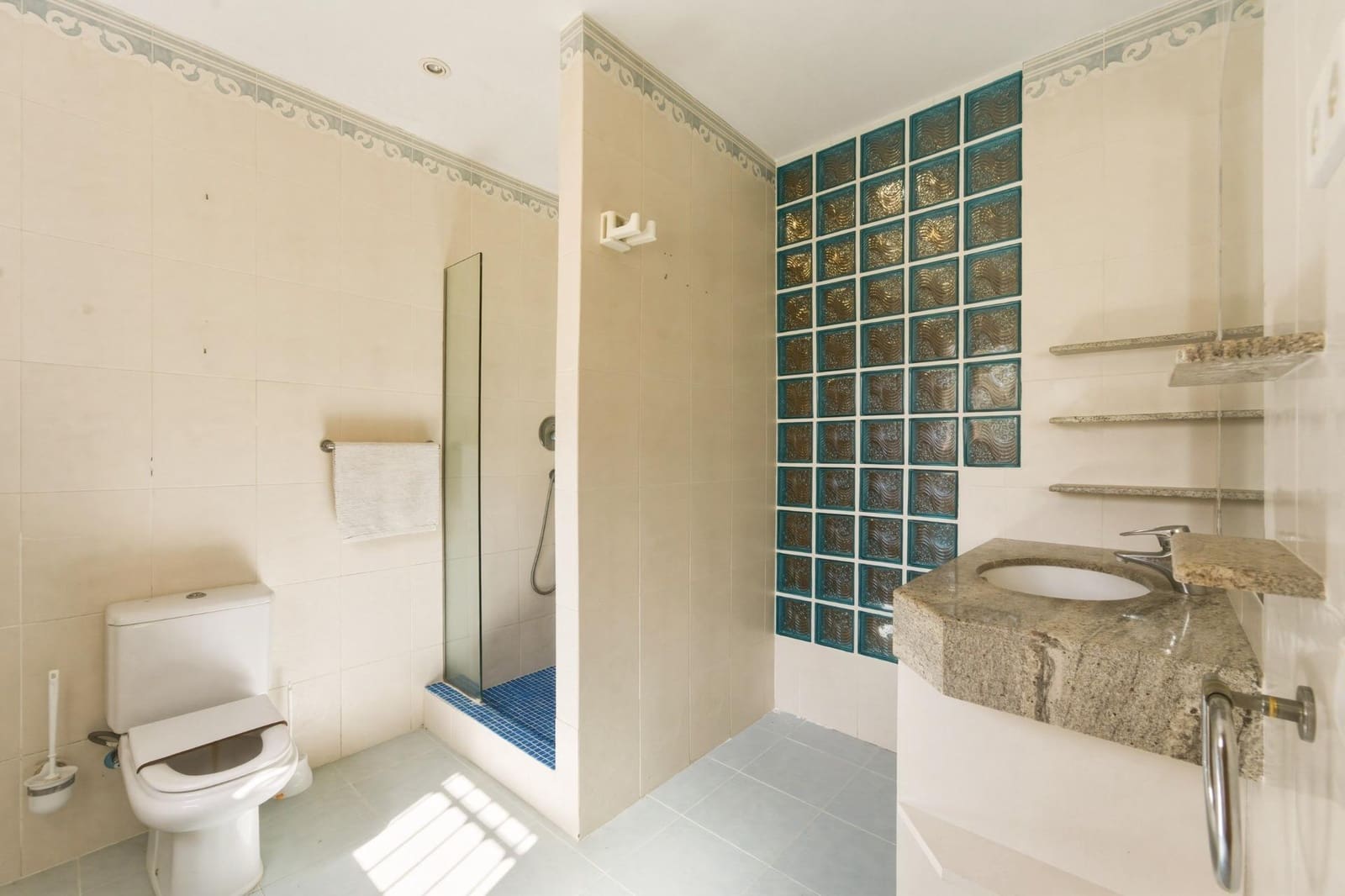 4 soverom Villa til salgs i Sitges med svømmebasseng garasje - € 2 250 000 (Ref: 9778255)
