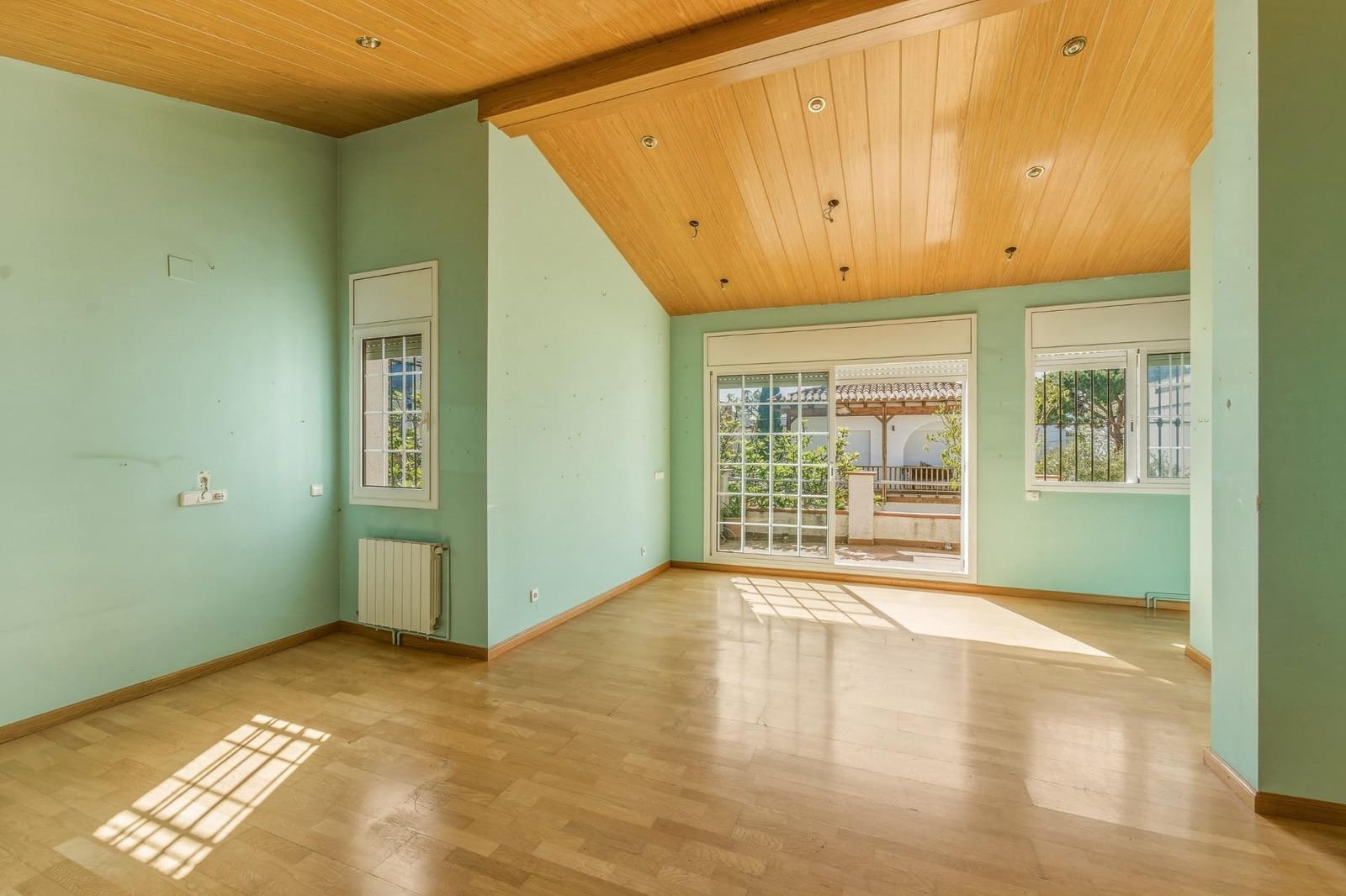 4 soverom Villa til salgs i Sitges med svømmebasseng garasje - € 2 250 000 (Ref: 9778255)