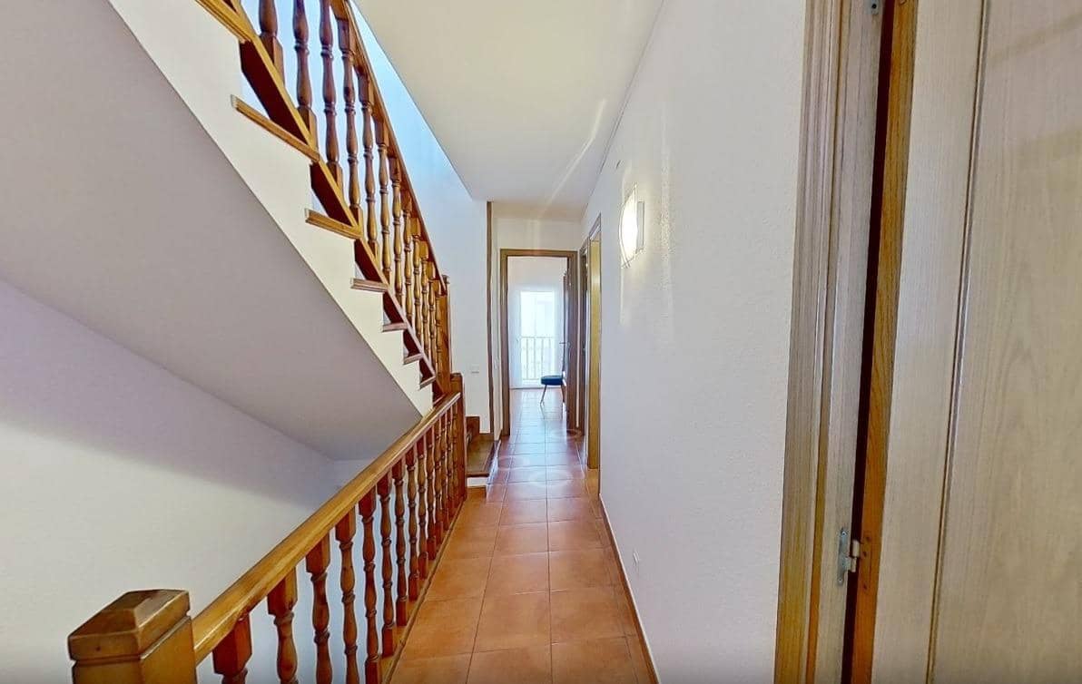 5 bedroom Townhouse for sale in Sant Pere de Ribes with garage - € 650,000 (Ref: 9818304)