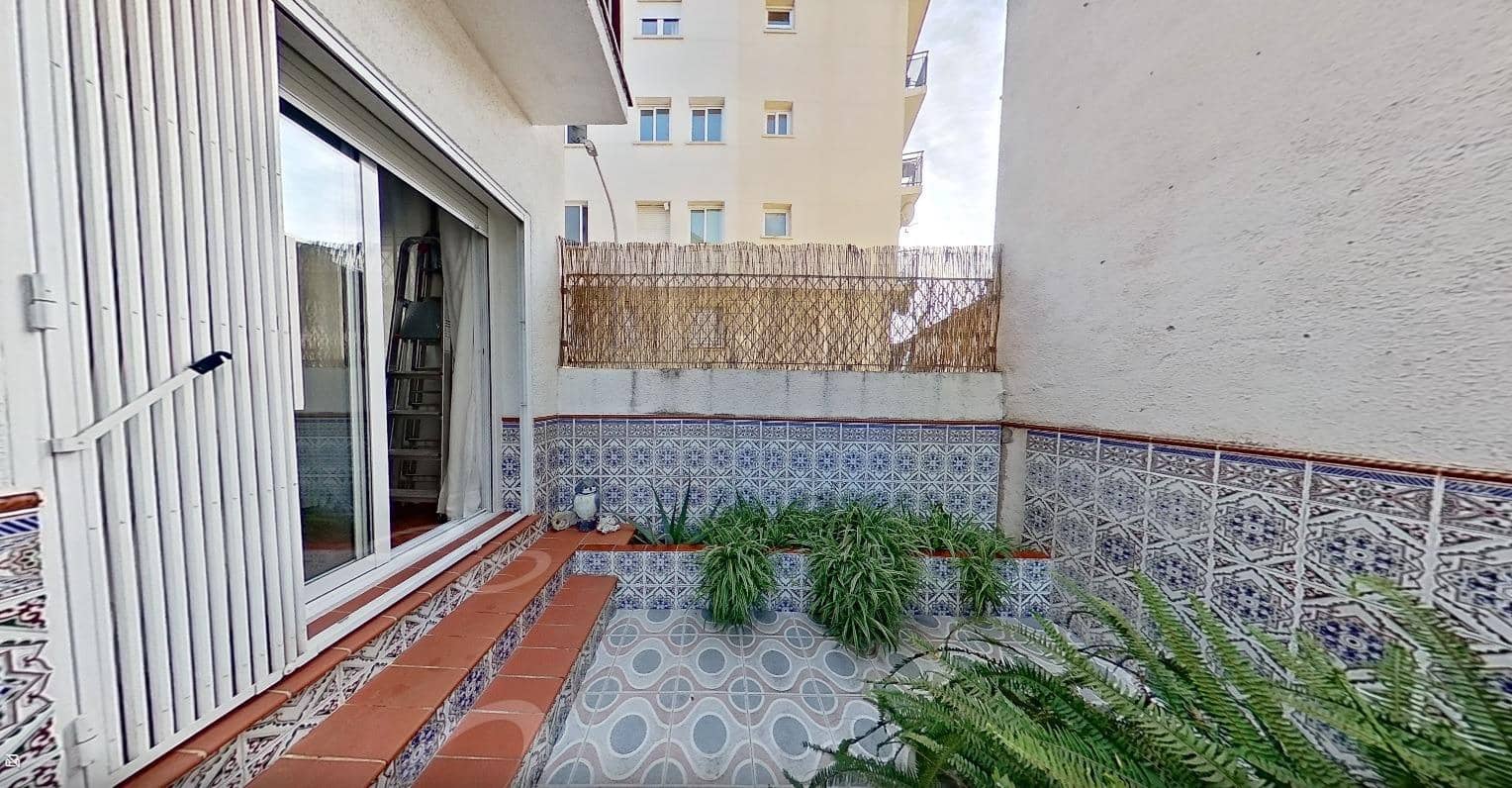 5 bedroom Townhouse for sale in Sant Pere de Ribes with garage - € 650,000 (Ref: 9818304)