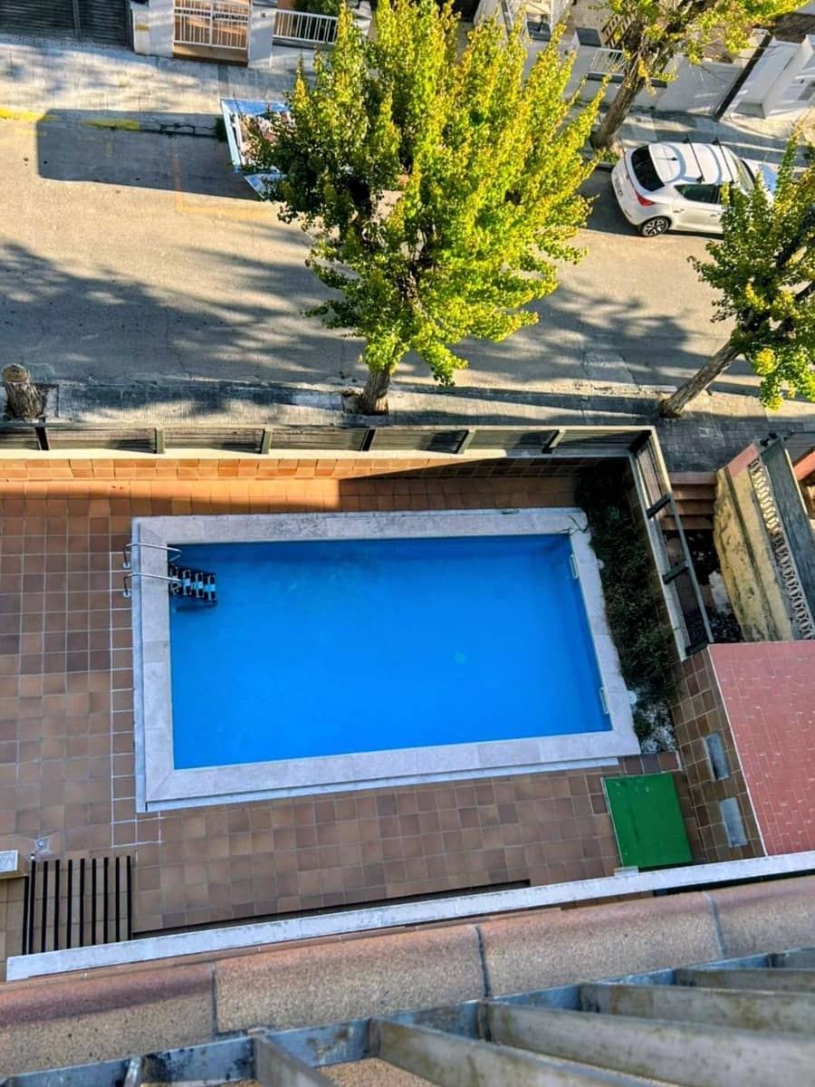 3 bedroom Apartment for rent in Segur de Calafell with pool - € 900 (Ref: 9820595)