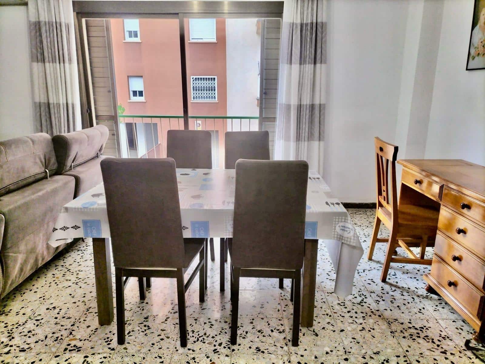 3 bedroom Flat for sale in Vilanova i la Geltru - € 260,000 (Ref: 9836313)