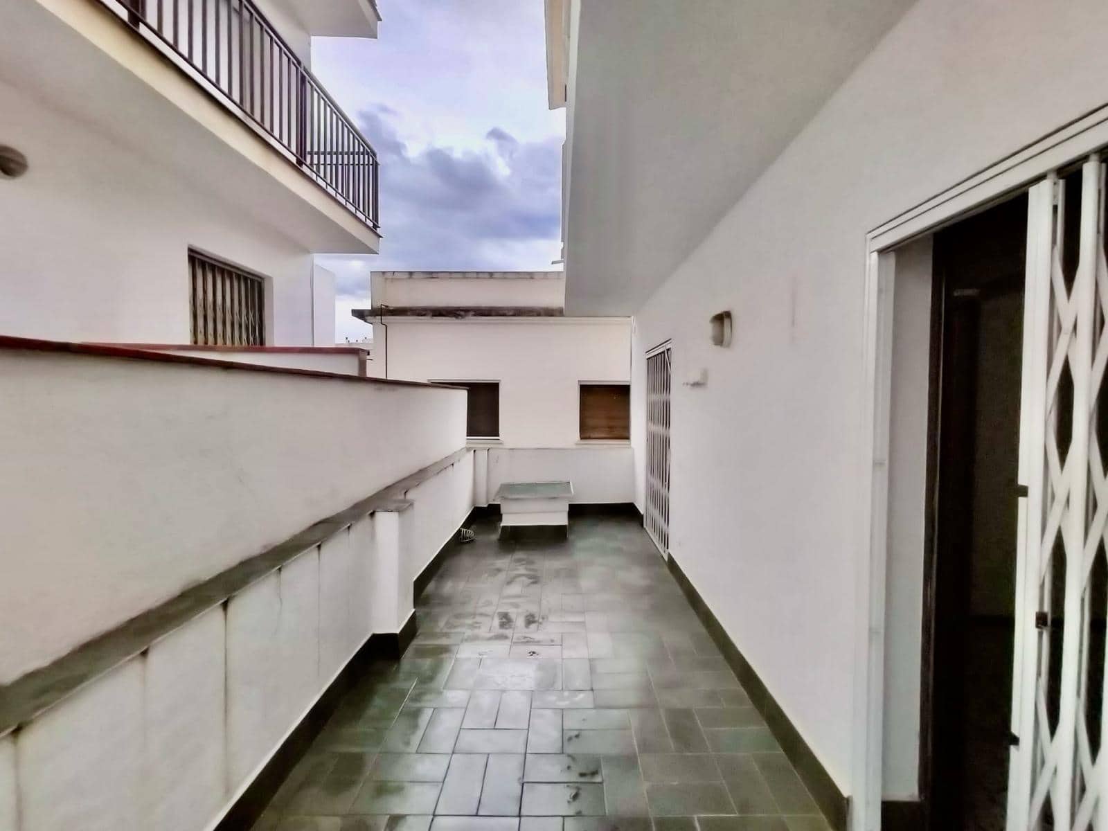 3 bedroom Flat for sale in Vilanova i la Geltru - € 260,000 (Ref: 9836313)