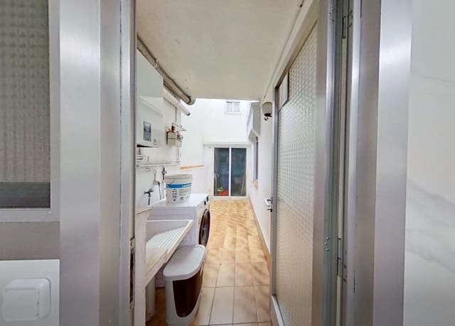 3 soveværelse Lejlighed til salg i Vilanova i la Geltrú - € 260.000 (Ref: 9836313)