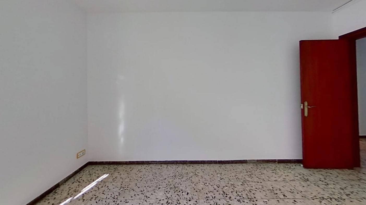 3 quarto Apartamento para venda em Vilanova i la Geltru - 260 000 € (Ref: 9836313)