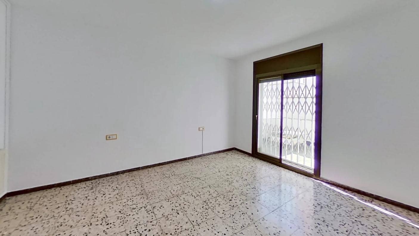 3 quarto Apartamento para venda em Vilanova i la Geltru - 260 000 € (Ref: 9836313)