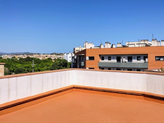 Apartamento de 3 habitaciones en Vilanova i la Geltrú en venta - 315.000 € (Ref: 9868666)