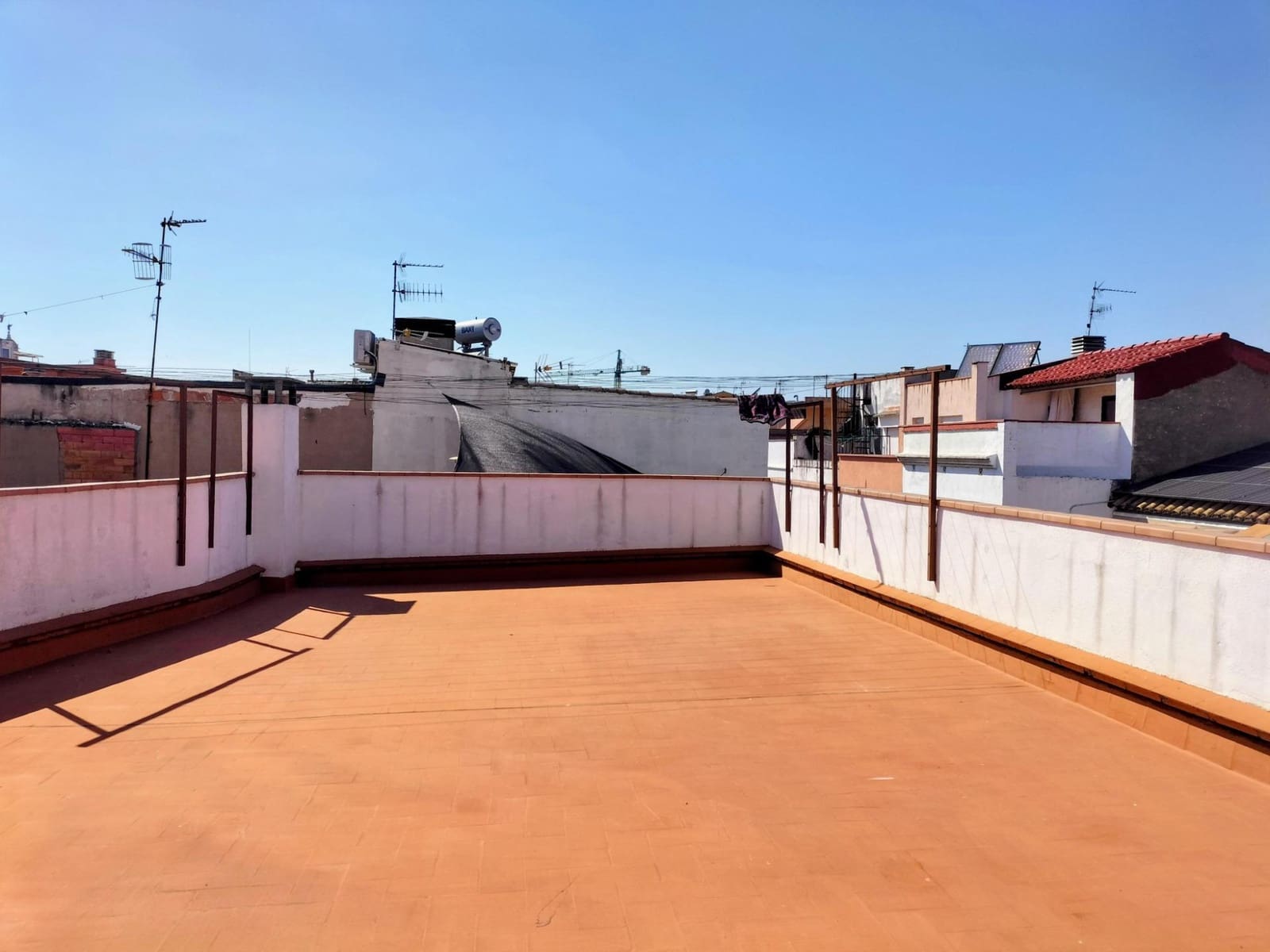 3 bedroom Apartment for sale in Vilanova i la Geltru - € 315,000 (Ref: 9868666)