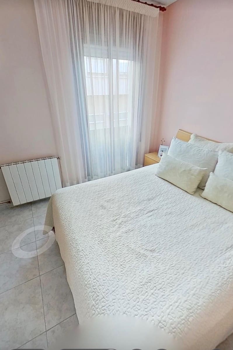 3 sypialnia Mieszkanie na sprzedaż w Sant Pere de Ribes - 230 000 € (Ref: 9900074)