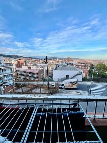 Apartamento de 4 habitaciones en El Guinardó, Barcelona ciudad en venta - 342.000 € (Ref: 9913242)