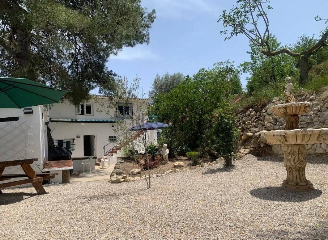 2 bedroom Villa for sale in Sant Pere de Ribes with pool - € 260,000 (Ref: 9929469)