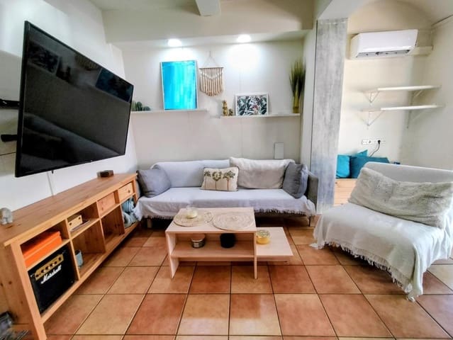 5 slaapkamer Huis te koop in Sant Pere de Ribes met zwembad garage - € 560.000 (Ref: 9947986)