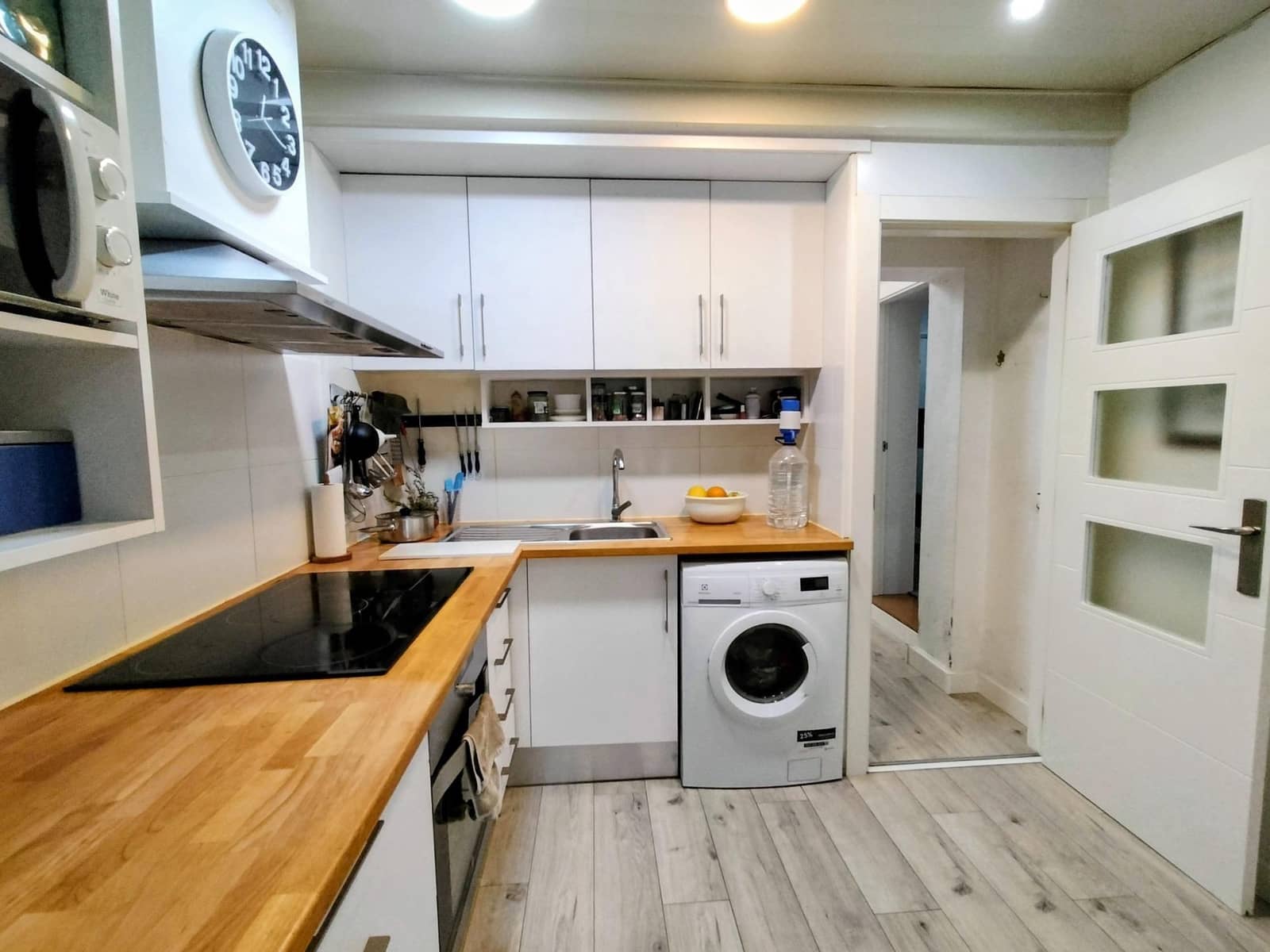5 soveværelse Byhus til salg i Sant Pere de Ribes med swimmingpool garage - € 560.000 (Ref: 9947986)