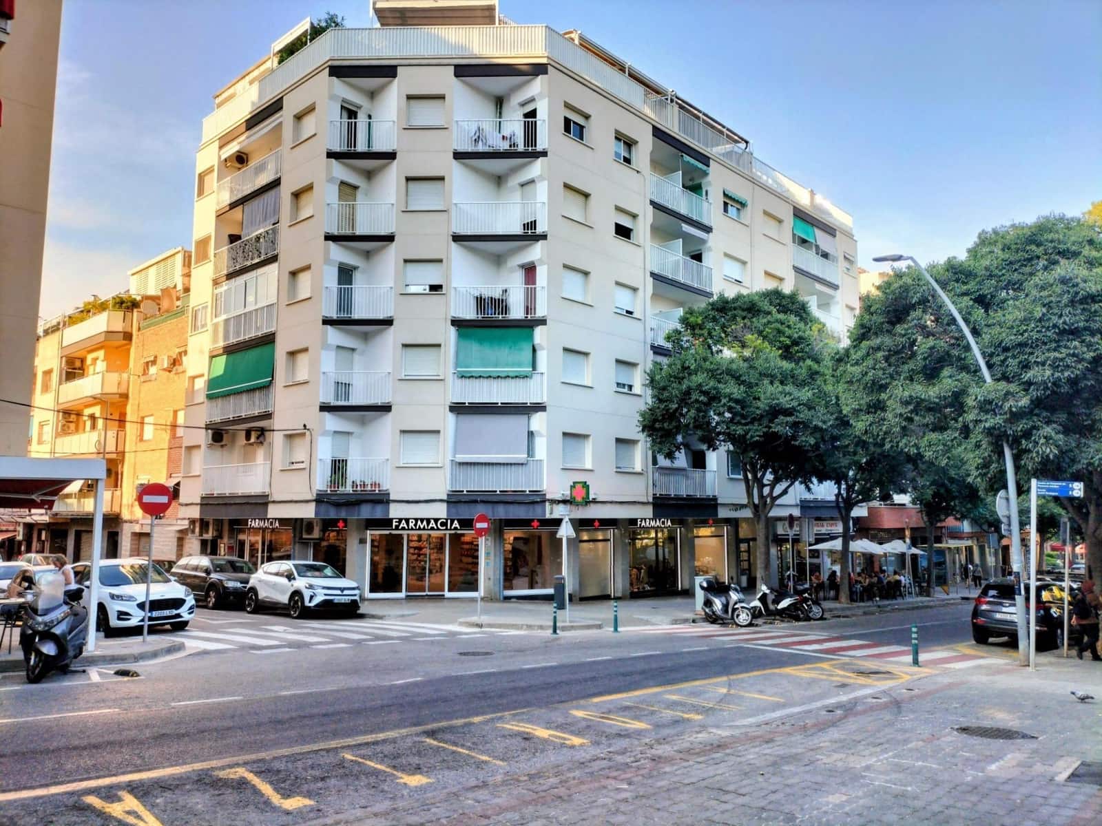 3 soveværelse Lejlighed til salg i Castelldefels - € 350.000 (Ref: 9949859)