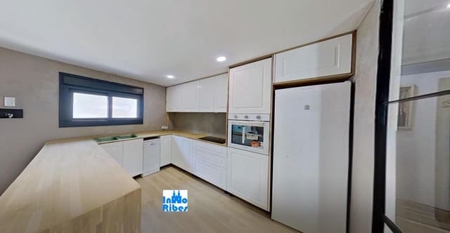 3 chambre Villa/Maison à vendre à Olivella avec piscine - 425 000 € (Ref: 9965348)