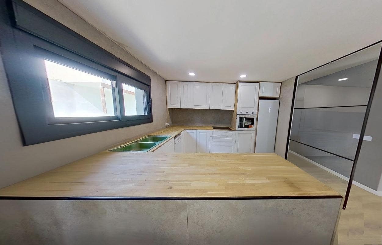 3 bedroom Villa for sale in Olivella with pool - € 425,000 (Ref: 9965348)