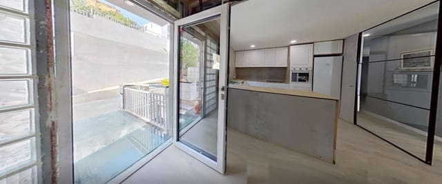 3 chambre Villa/Maison à vendre à Olivella avec piscine - 425 000 € (Ref: 9965348)
