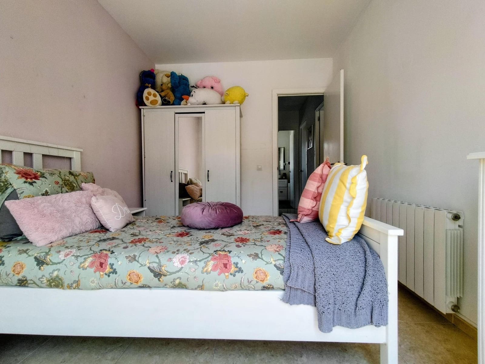 4 makuuhuone Rivitalo myytävänä paikassa Olivella - 339 000 € (Ref: 9994311)