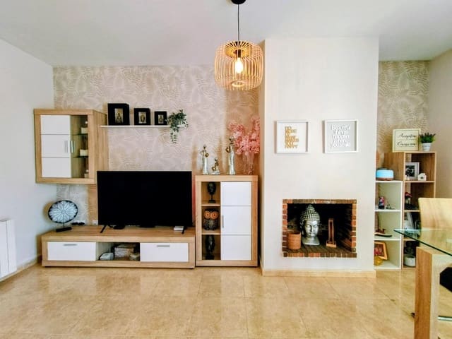 4 sovrum Radhus till salu i Olivella - 339 000 € (Ref: 9994311)