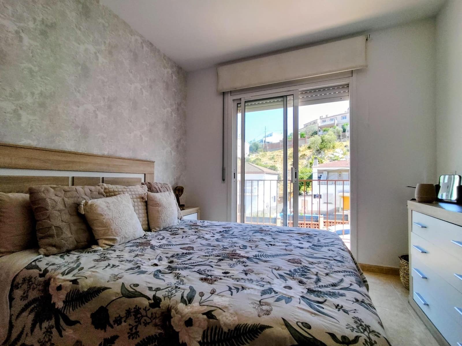 4 makuuhuone Rivitalo myytävänä paikassa Olivella - 339 000 € (Ref: 9994311)